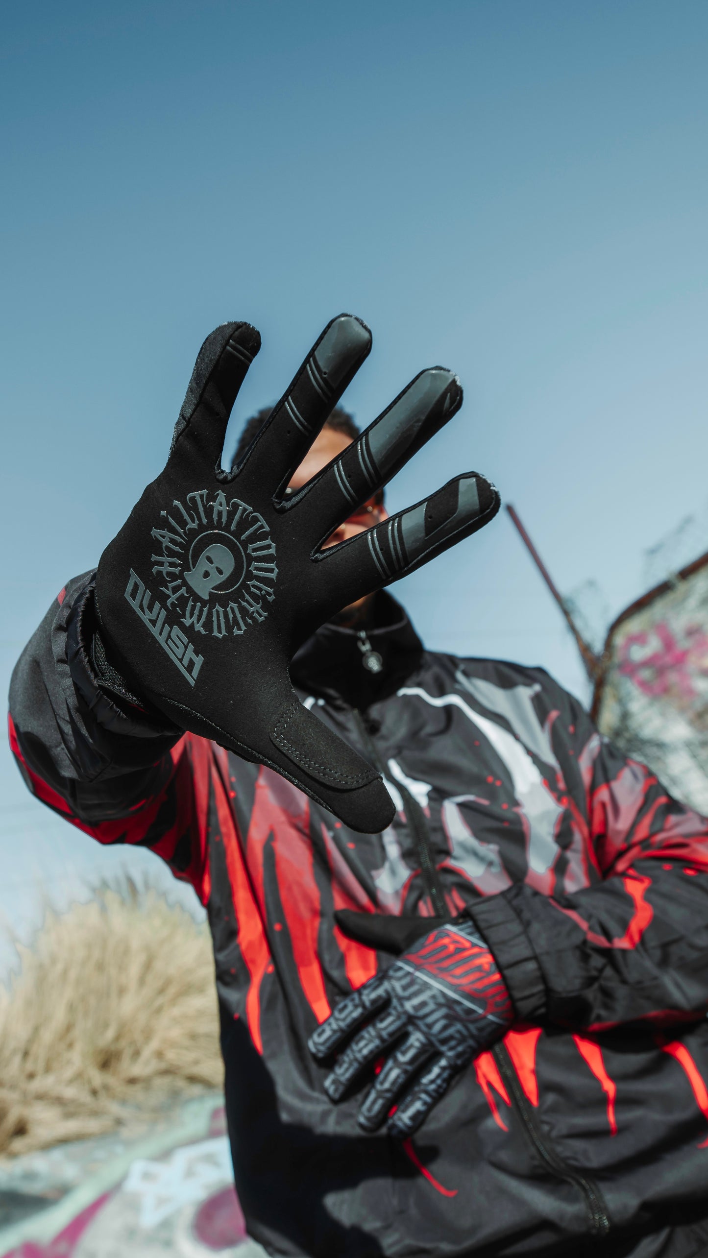 DVLISH x Bleeve Gloves